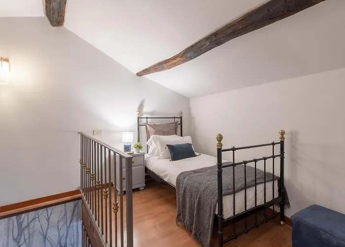 Apartment Iflat Charming Near Piazza Venezia Rom